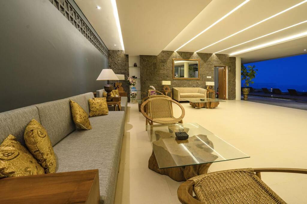 Grand Villa Uluwatu Унгасан Экстерьер фото